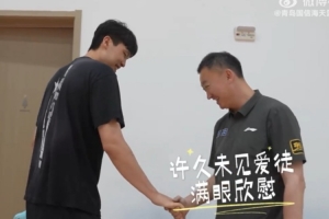 杨瀚森重返青岛的